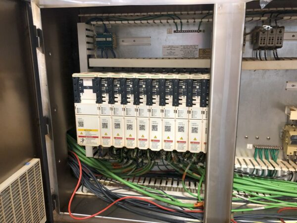Ilapack Delta Eagle Horizontal Flow Wrapper with Product Stacker - Image 22