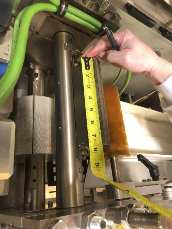 Ilapack Delta Eagle Horizontal Flow Wrapper with Product Stacker - Image 5