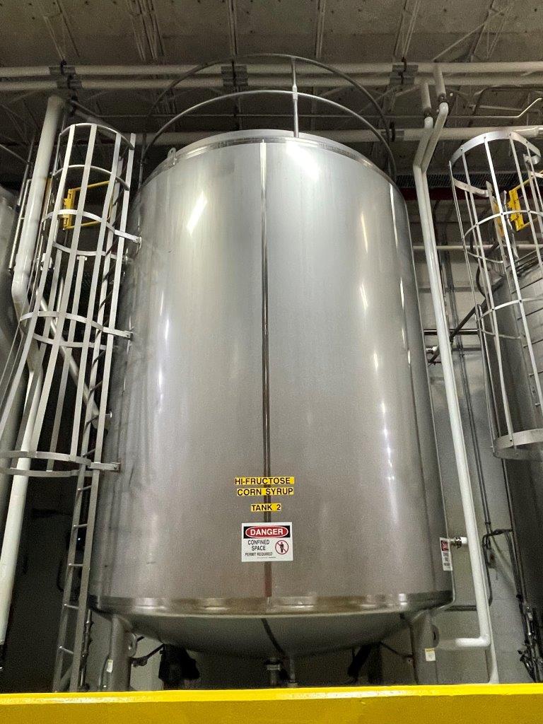 Mueller 9,000 Gallon Holding Tank